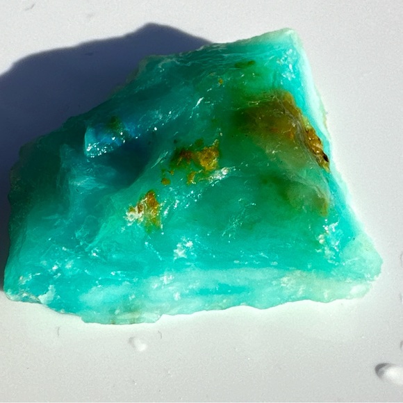 Peruvian 30.14 Carats Rare Andean Blue Opal Rough - Picture 10 of 17